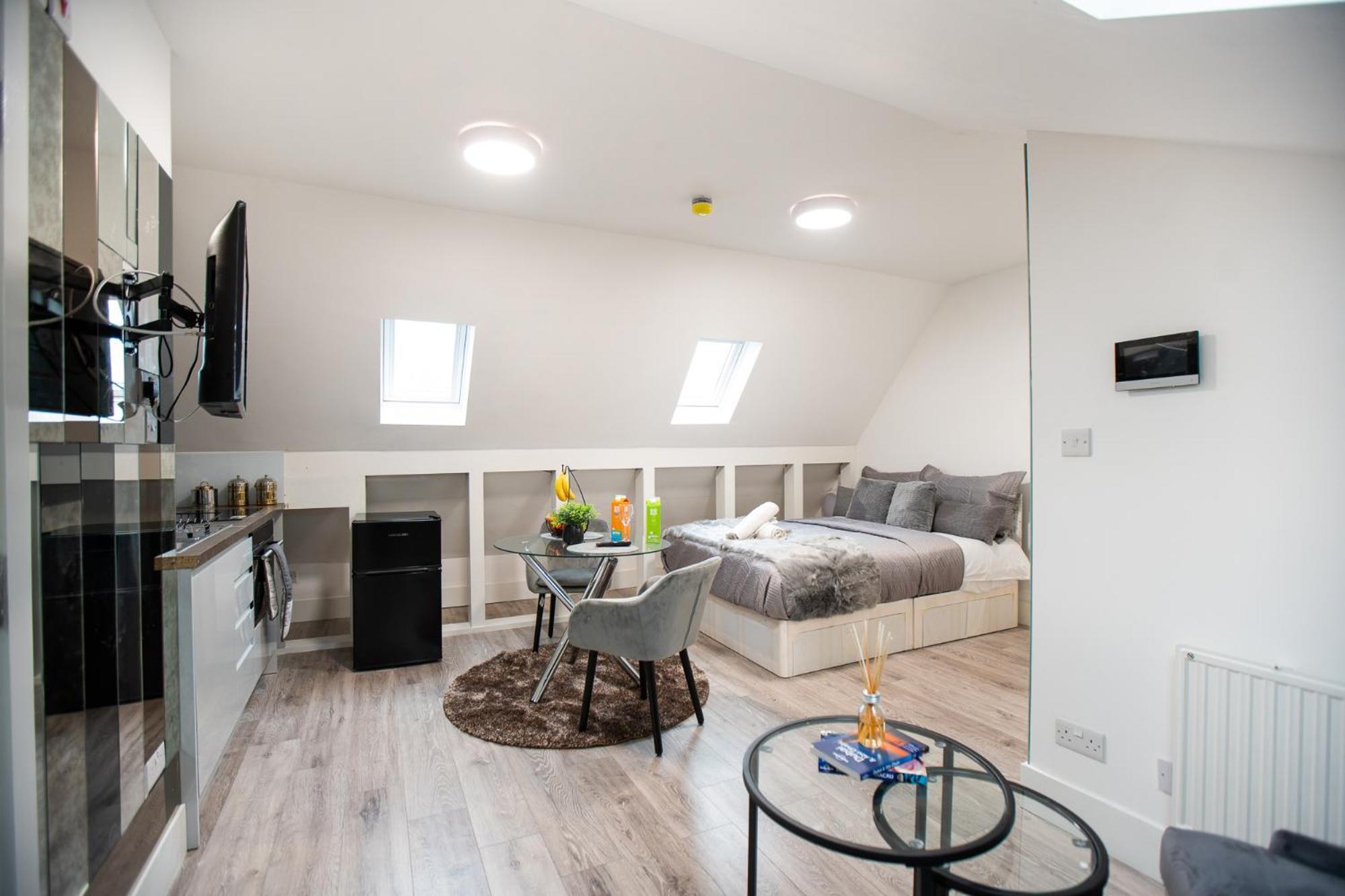 Spacious And Modern Studio In London G Bagian luar foto